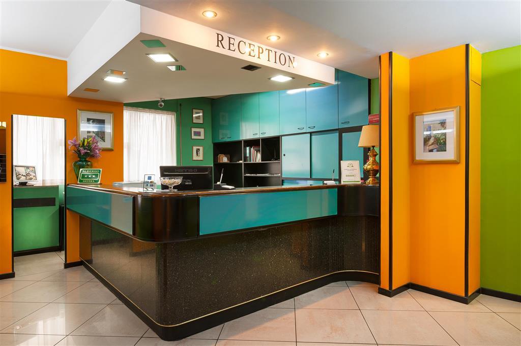 Hotel Super 8 By Wyndham High Point/greensboro
