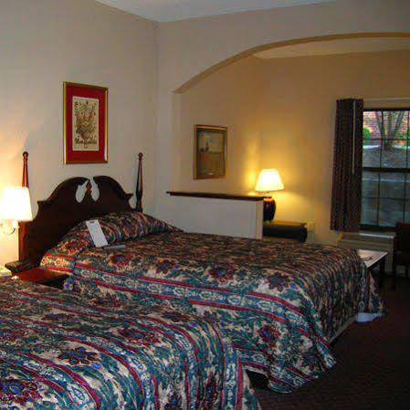 Super 8 By Wyndham High Point/greensboro 2* Highpoint
