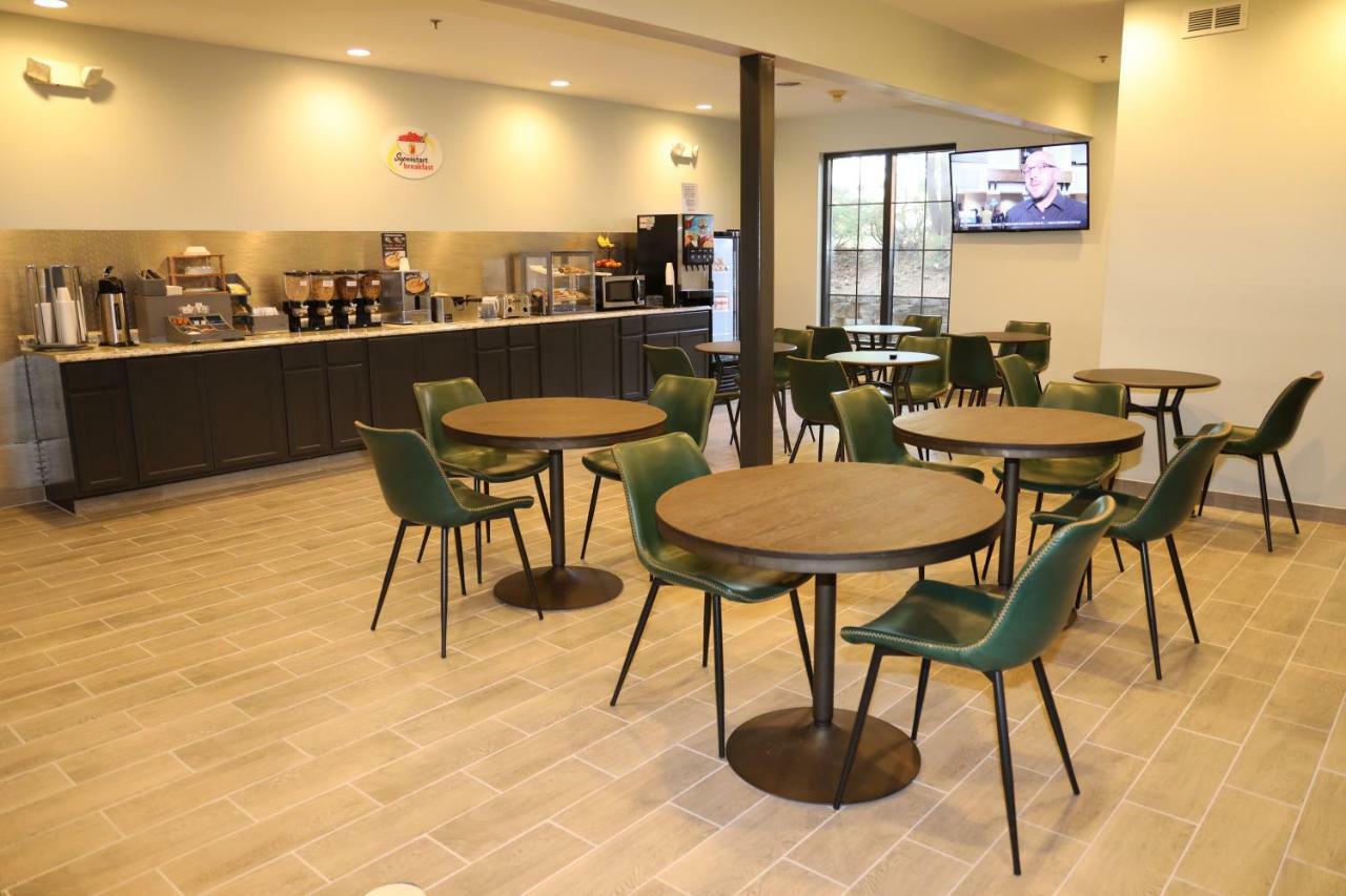 Hotel Super 8 By Wyndham High Point/greensboro High Point